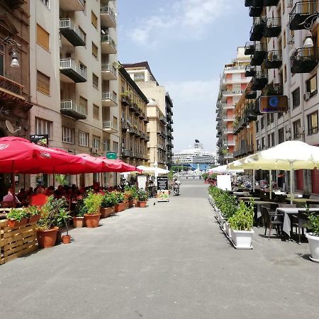 Politeamari Hotel Палермо Екстериор снимка