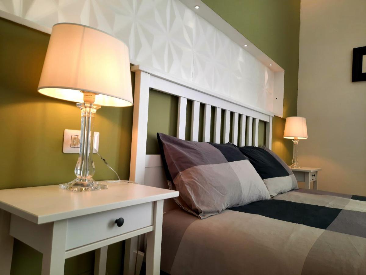 Politeamari Hotel Палермо Екстериор снимка