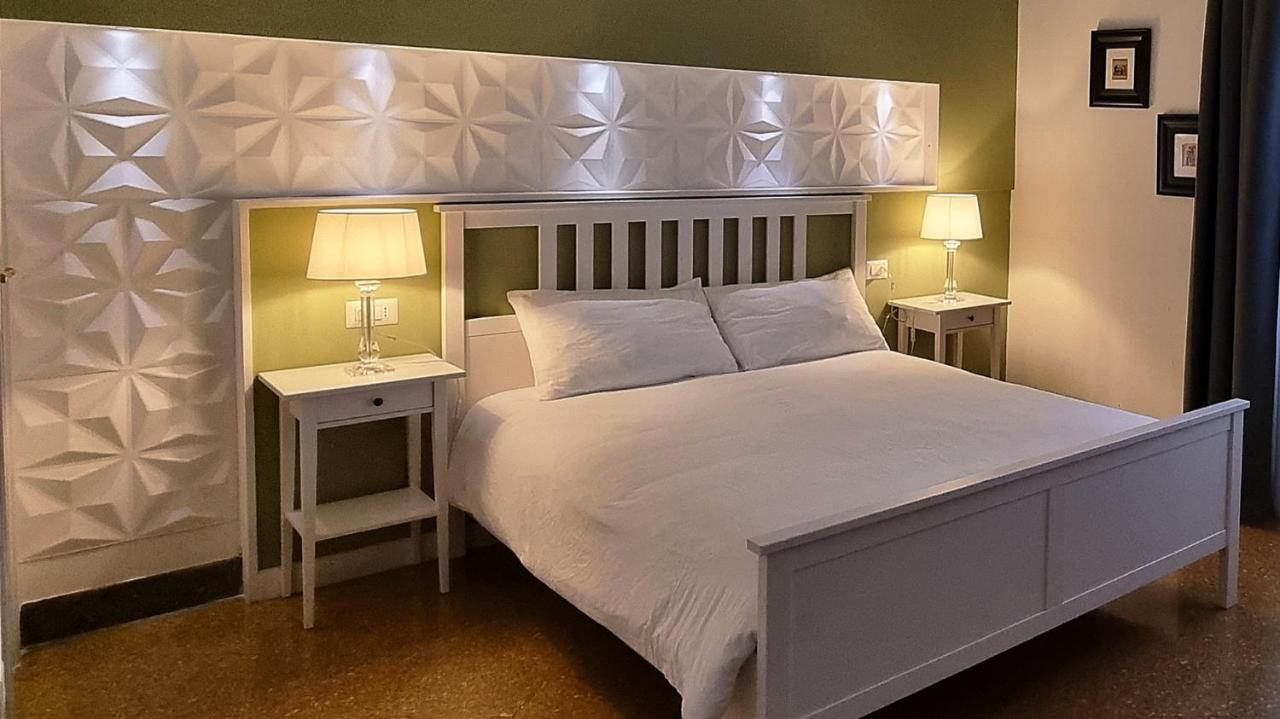 Politeamari Hotel Палермо Екстериор снимка