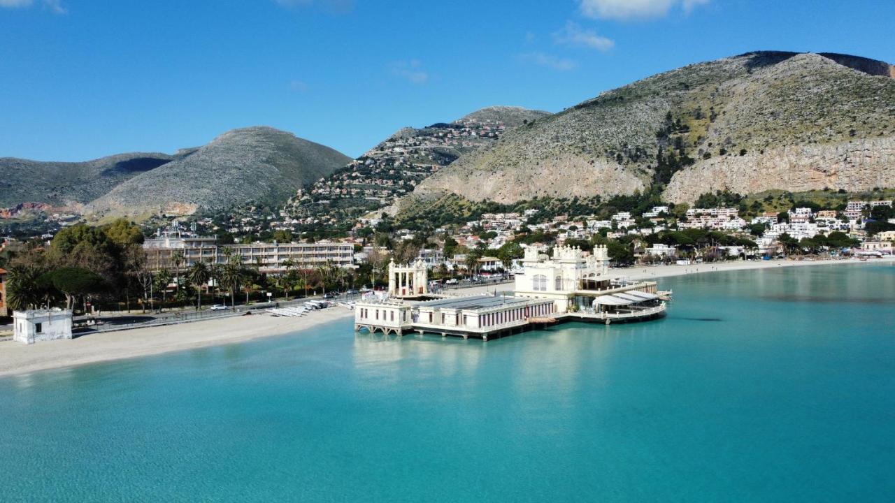 Politeamari Hotel Палермо Екстериор снимка